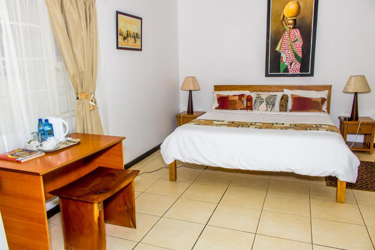 The Ad Lib Executive Lodge Lilongwe Extérieur photo