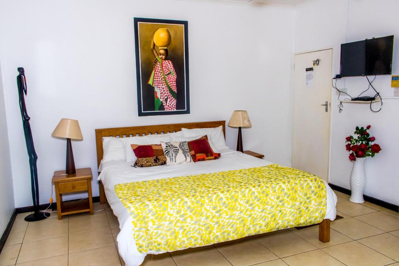 The Ad Lib Executive Lodge Lilongwe Extérieur photo