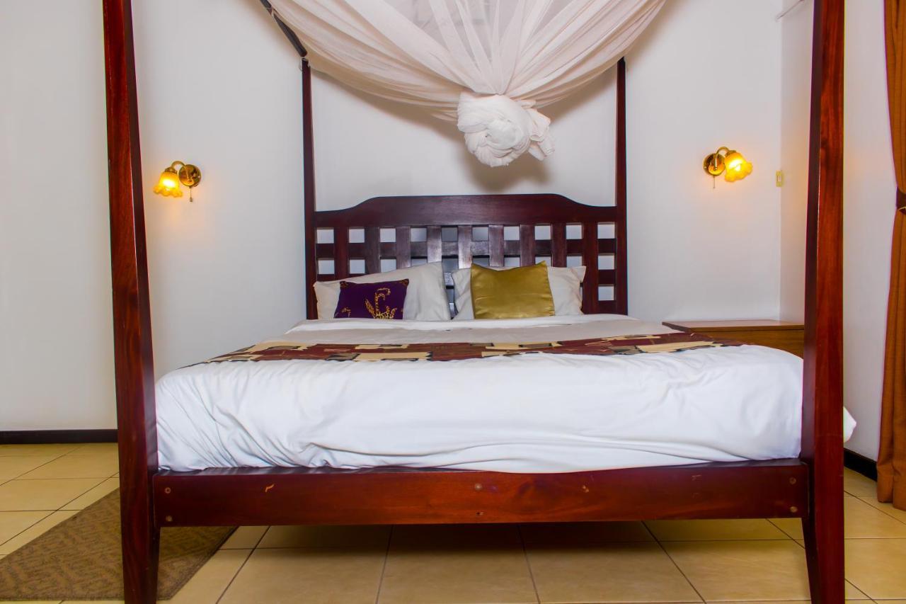 The Ad Lib Executive Lodge Lilongwe Extérieur photo