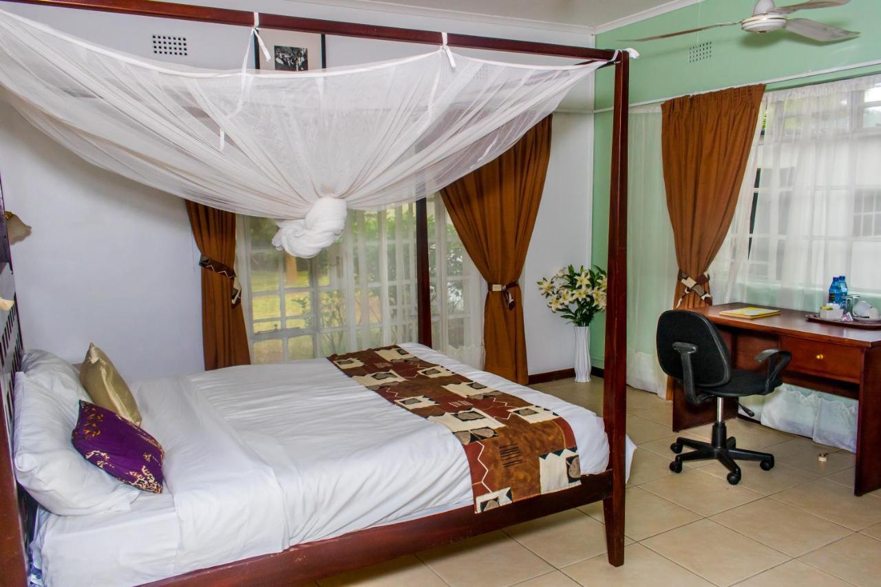 The Ad Lib Executive Lodge Lilongwe Extérieur photo
