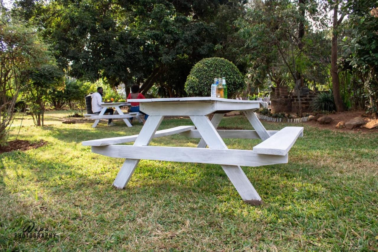 The Ad Lib Executive Lodge Lilongwe Extérieur photo