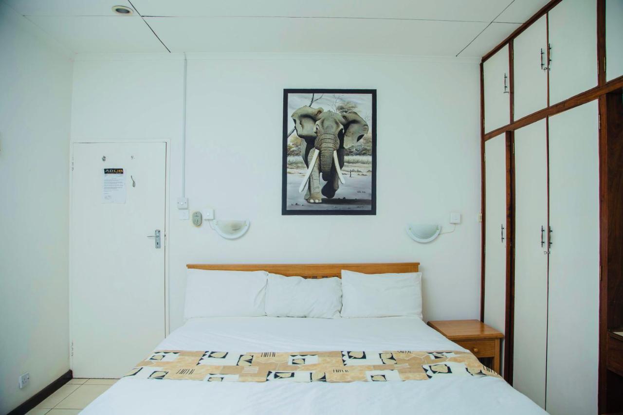 The Ad Lib Executive Lodge Lilongwe Extérieur photo